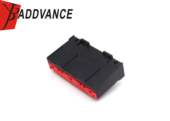 15422577 Motorcycle Female 7 Pin Delphi PBT Automotive Connector For Ford