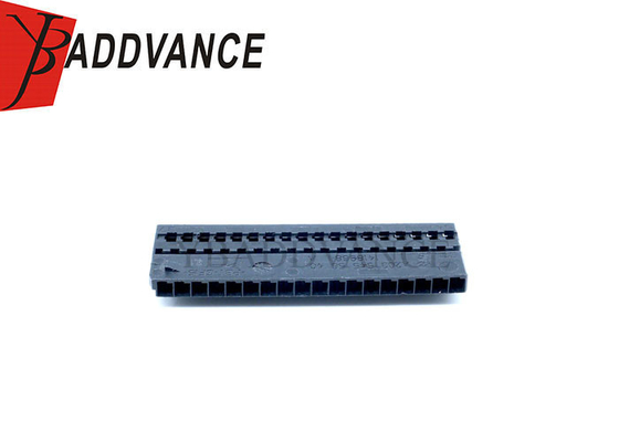 YB Connector 1418968-1 A2035455640 Black 18 Pin Female Unsealed Connector