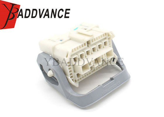 57 Pin White  Auto Electrical Connectors With Terminals