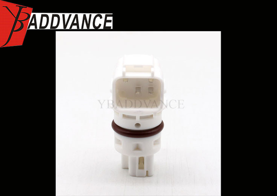 Connecteur blanc électrique de bonne qualité de 4 Pin Male Fuel Pump Harness pour Nissan