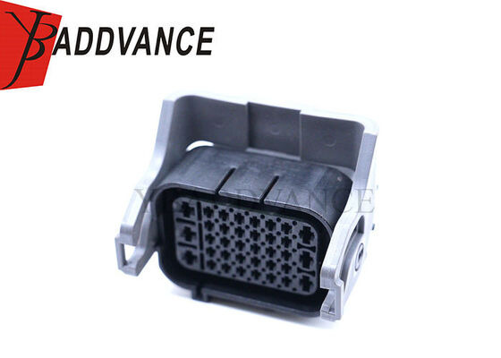 1743632-2 Automobil Timer Plug Socket 36 épingle connecteur féminin